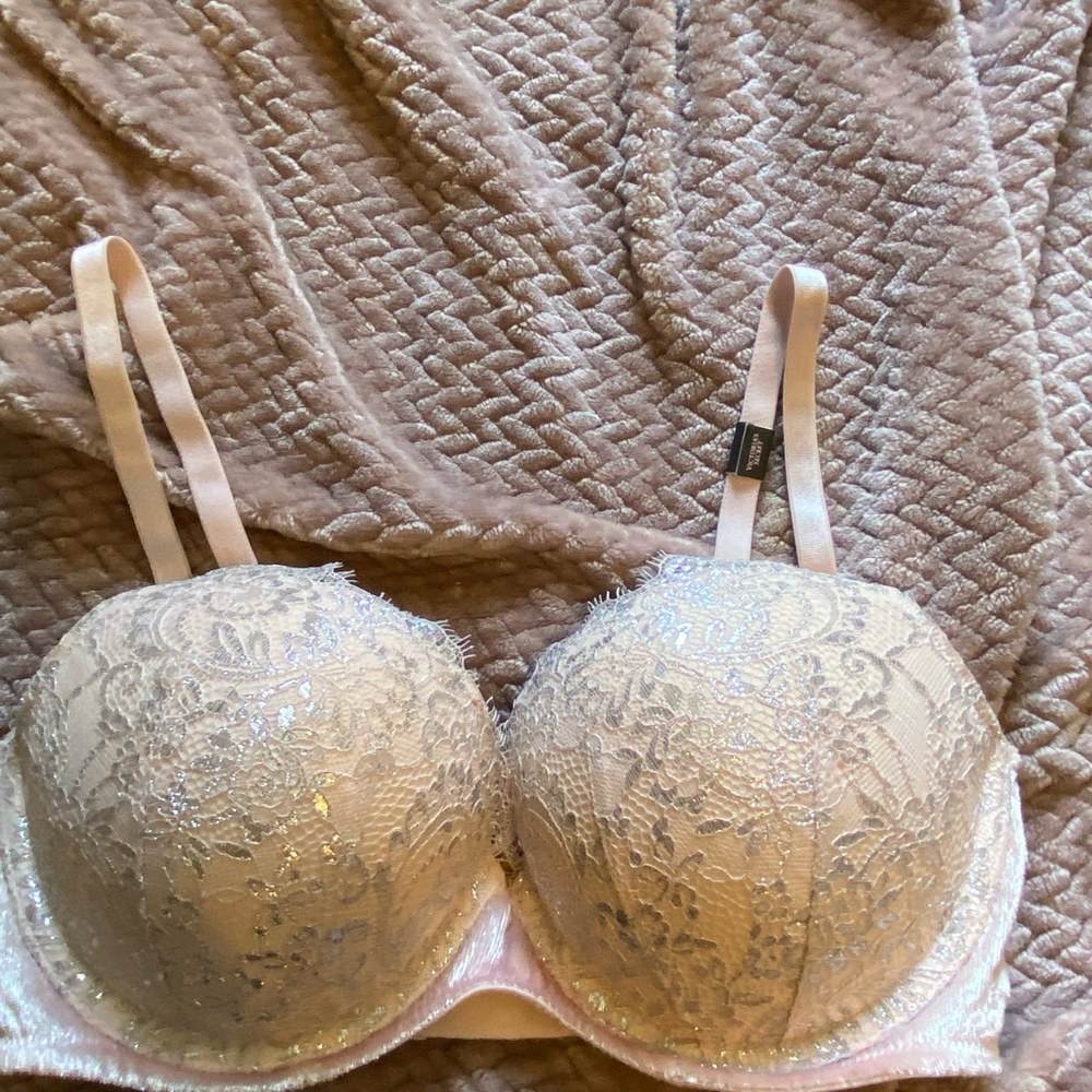 Baby pink sparkly Very Sexy Push-up Victorias Secret 34 D